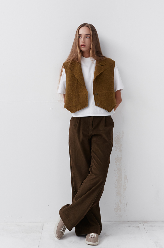 Камізелька вовна з кутками тютюновий (КА 97)